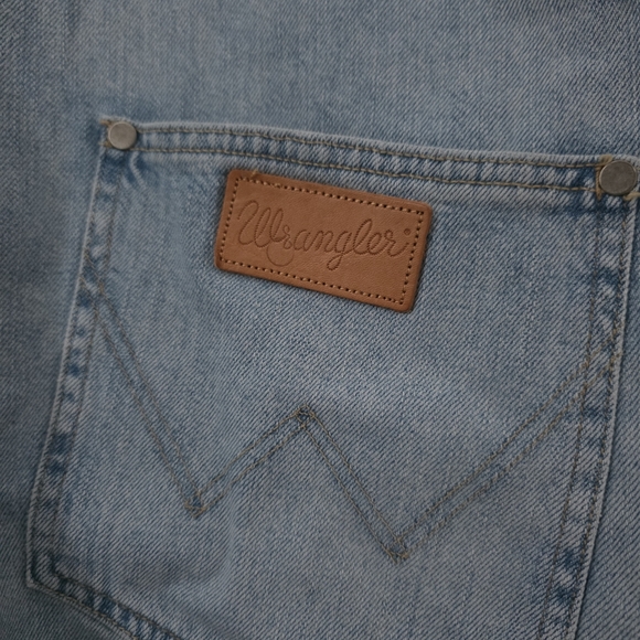 NWT Wrangler Bib Shorts Overalls XS Blue Jean W29QFH17J Tubble Blue Casual - Picture 8 of 15